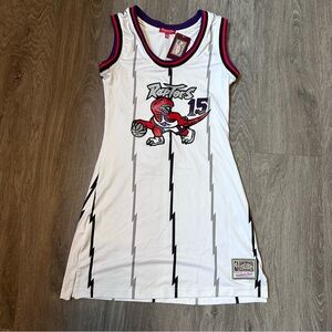 Mitchell & Ness Women’s Raptors Dress Carter #15 - Size Small - NWT!
